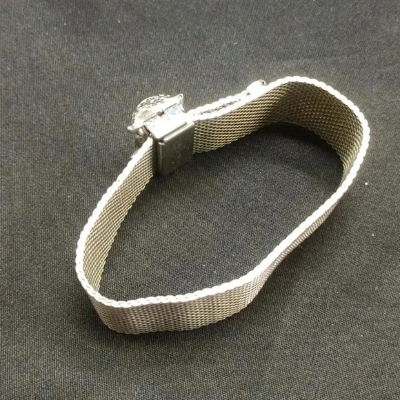 Sara Country #bundlefive Adjustable Owl Clasping Bracelet - Picture 2 of 3